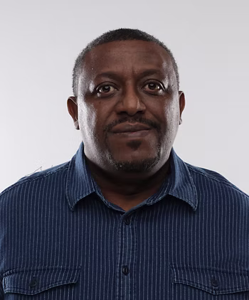 Mike Abebe current Abebe.com headshot